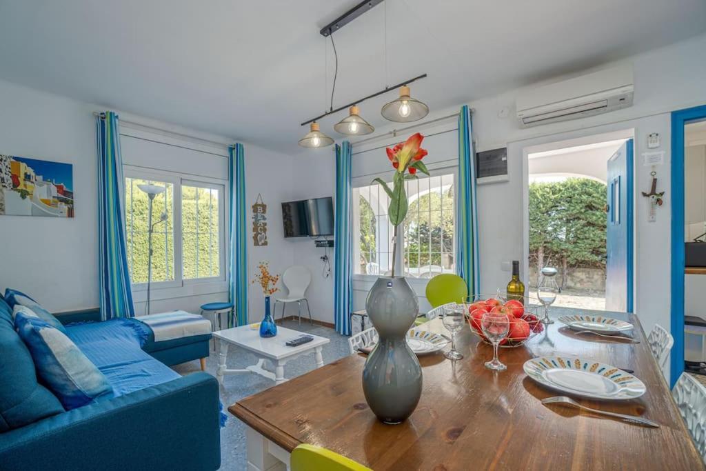 Mb1-House With Big Garden ,Swimming-Pool, & Barbacue In Roses Vila Exterior foto