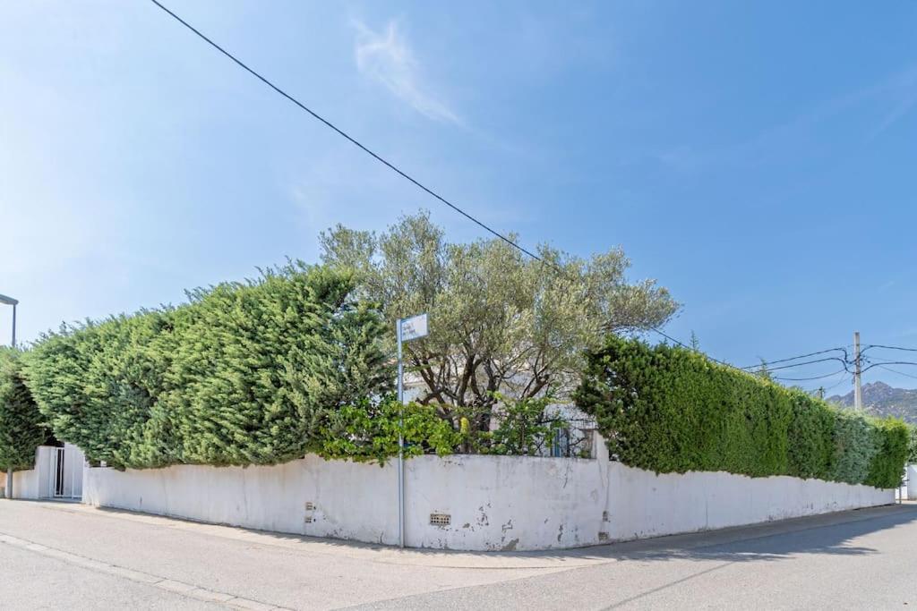 Mb1-House With Big Garden ,Swimming-Pool, & Barbacue In Roses Vila Exterior foto
