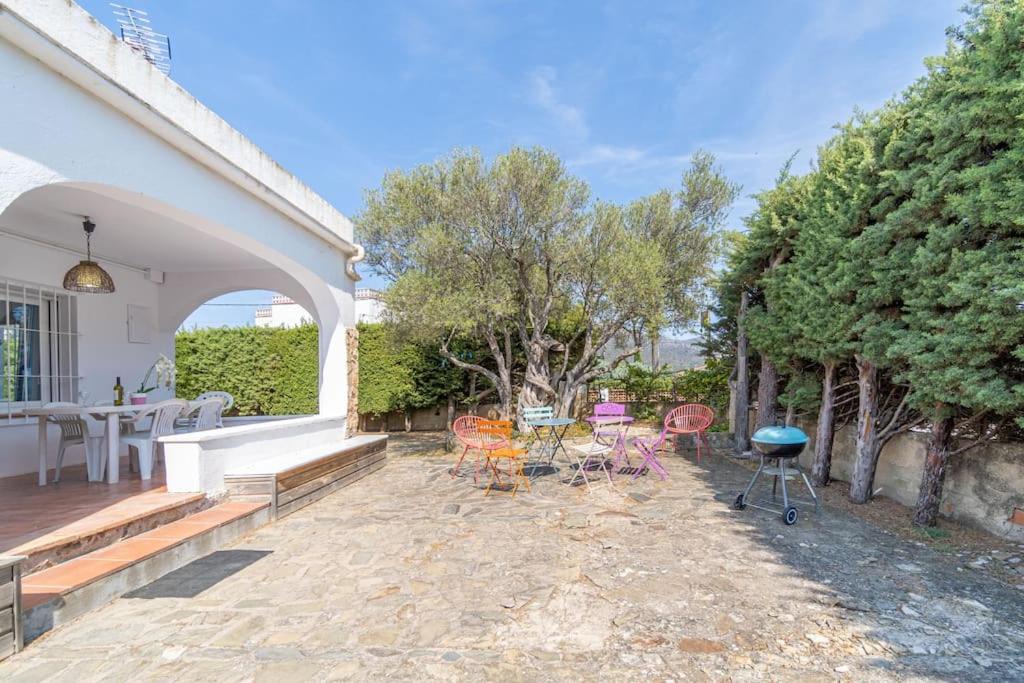 Mb1-House With Big Garden ,Swimming-Pool, & Barbacue In Roses Vila Exterior foto