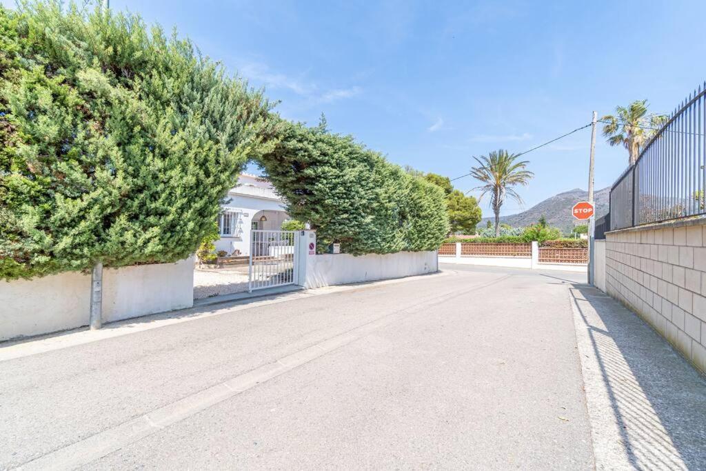Mb1-House With Big Garden ,Swimming-Pool, & Barbacue In Roses Vila Exterior foto